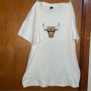 Gildan Bulls beige Game T-Shirt size L In Men’s